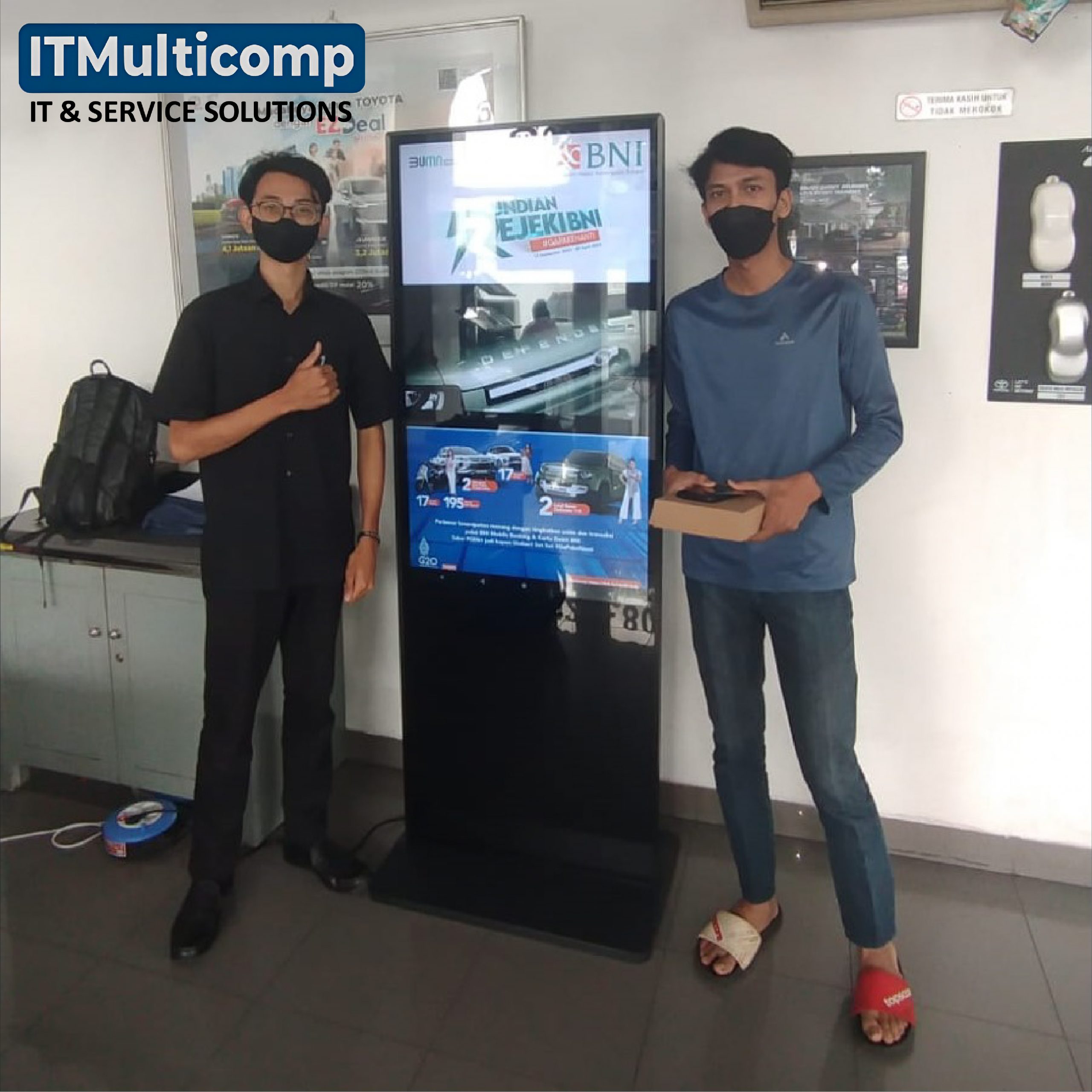 Pemasangan Digital Signage