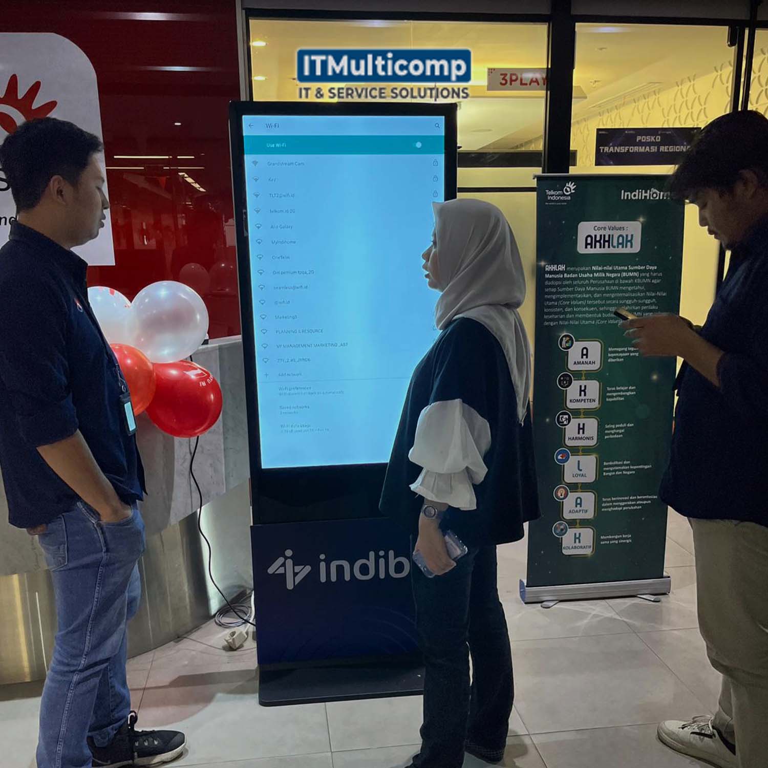 Pemasangan Digital Signage di PT.Telkom