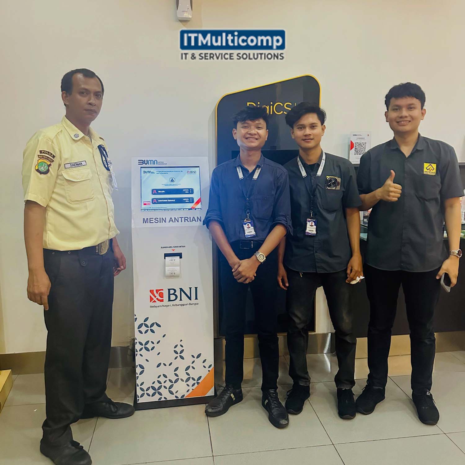 Pemasangan Mesin Antrian di BNI Pahlawan Revolusi