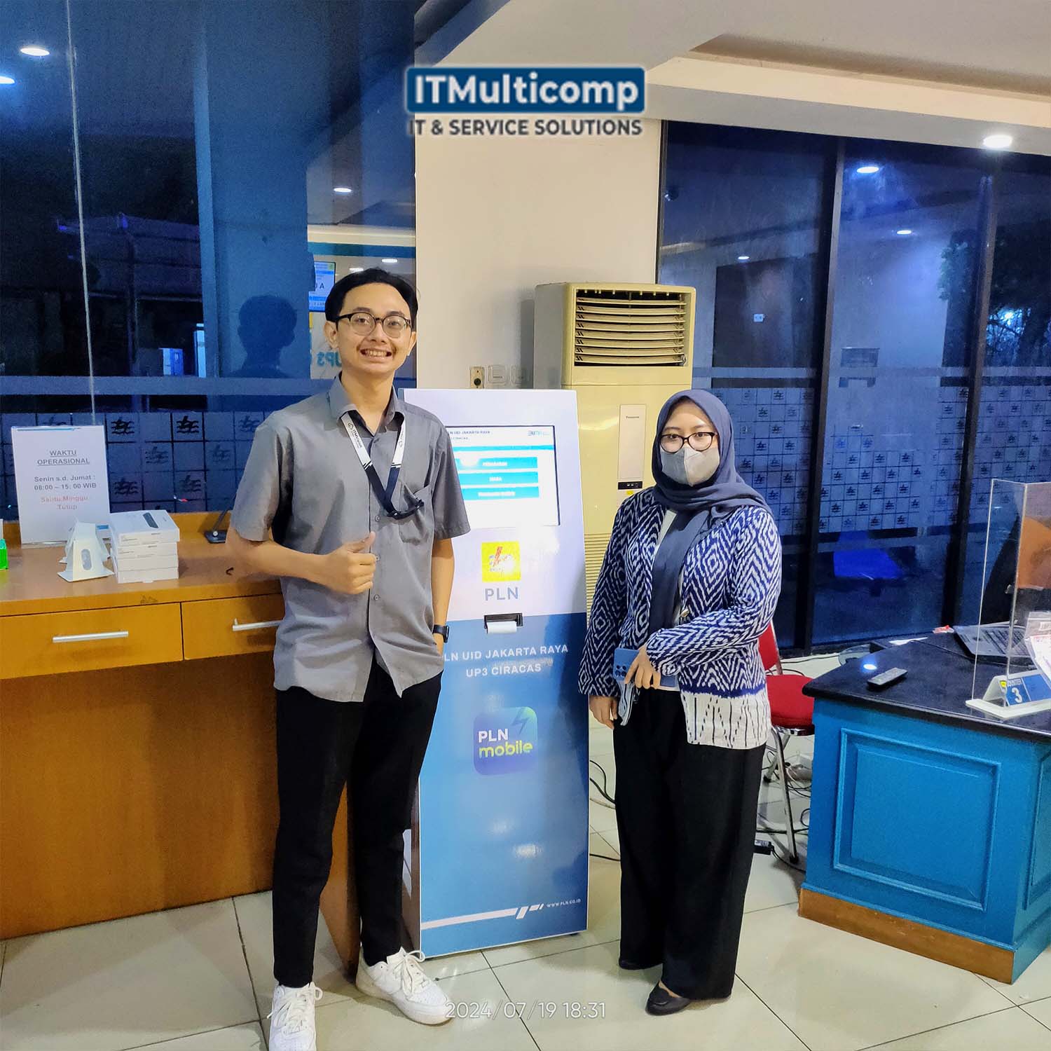 Pemasangan Mesin Antrian di PLN Ciracas